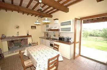Casale Etrusco * تودي
