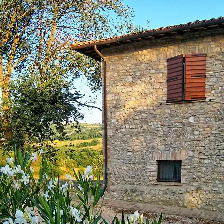 Casale Etrusco تودي