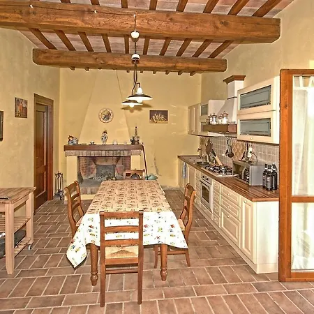Casale Etrusco * تودي